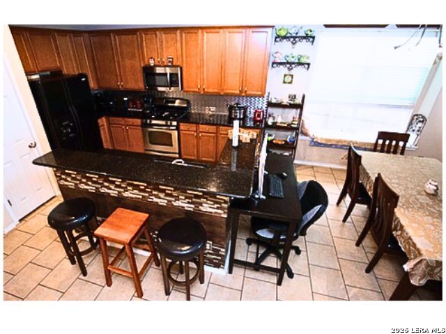 Image 5 of 18 For 12234 Malkin Pl