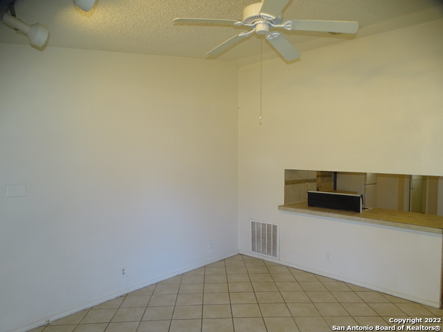 Image 6 of 25 For 9819 Valley Villa