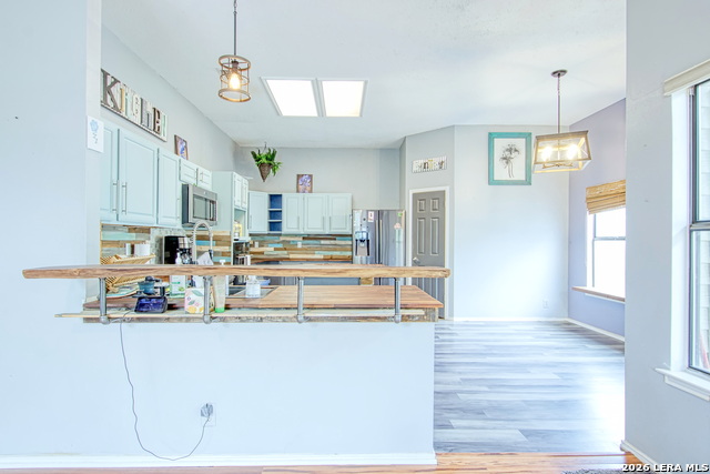 Image 15 of 39 For 14014 Shire Oak St