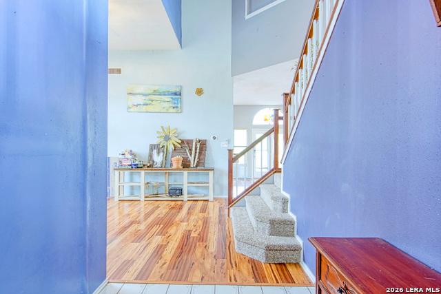 Image 4 of 39 For 14014 Shire Oak St