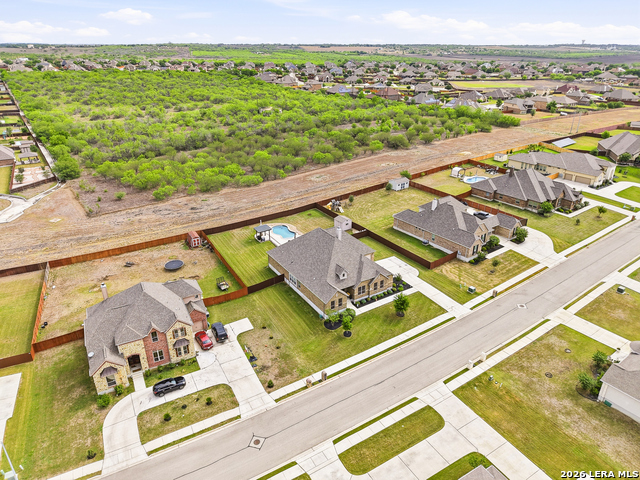 Image 37 of 46 For 7066 Jamie Lyn