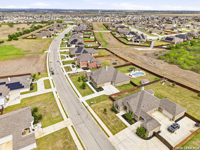 Image 42 of 46 For 7066 Jamie Lyn