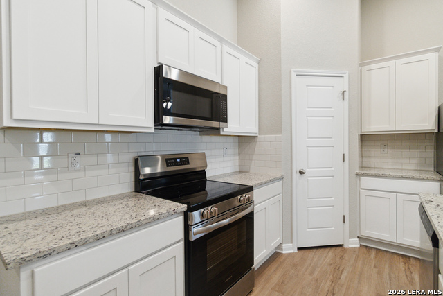 Image 14 of 30 For 326-330 Colgin Dr