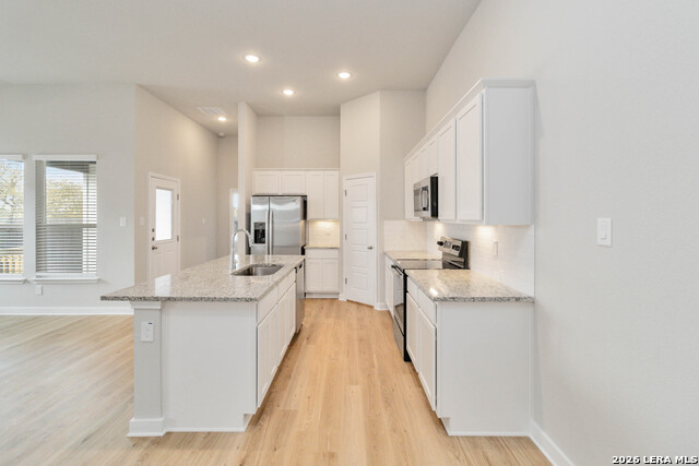 Image 12 of 31 For 321-325 Colgin Dr