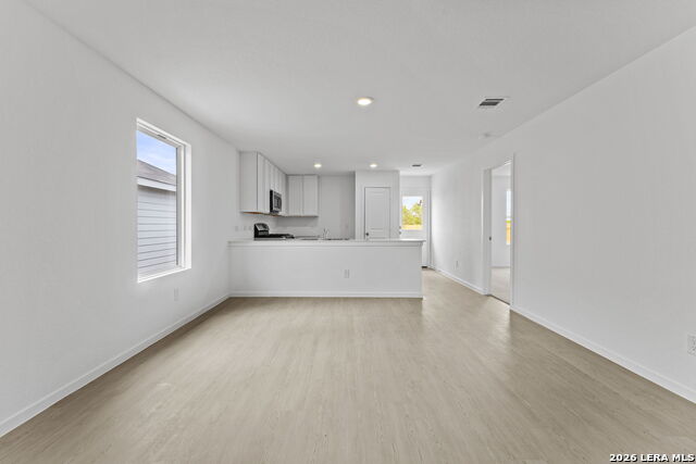 Image 13 of 22 For 12831 Kathleen St