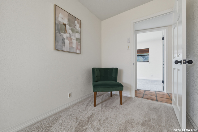 Image 14 of 35 For 7914 Windlake St