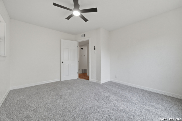 Image 30 of 35 For 7914 Windlake St