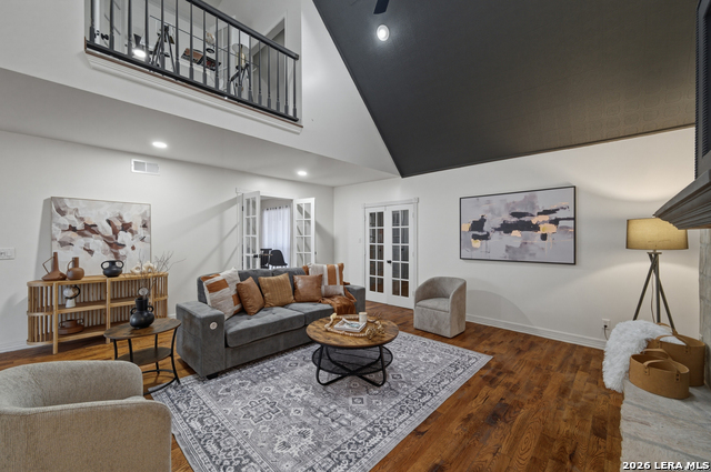 Image 6 of 35 For 7914 Windlake St