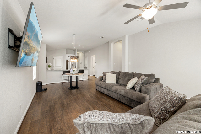 Image 14 of 35 For 11344 Silver Rose