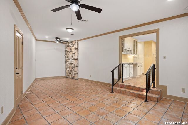 Listing photo id 11 for 207 Spring Mill Dr