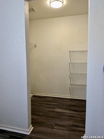 Image 14 of 20 For 9710 Amber Cove