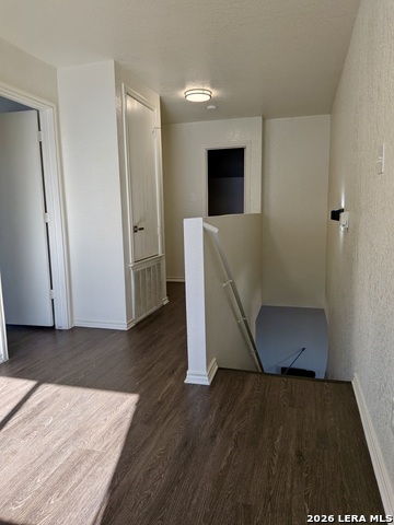 Image 16 of 20 For 9710 Amber Cove