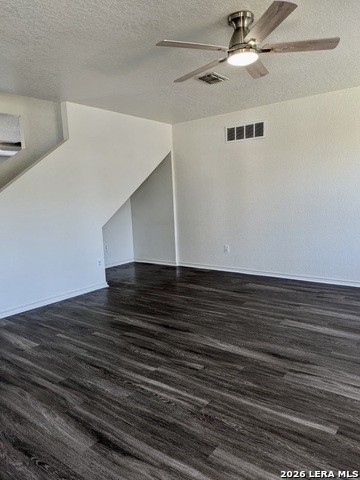 Image 5 of 20 For 9710 Amber Cove