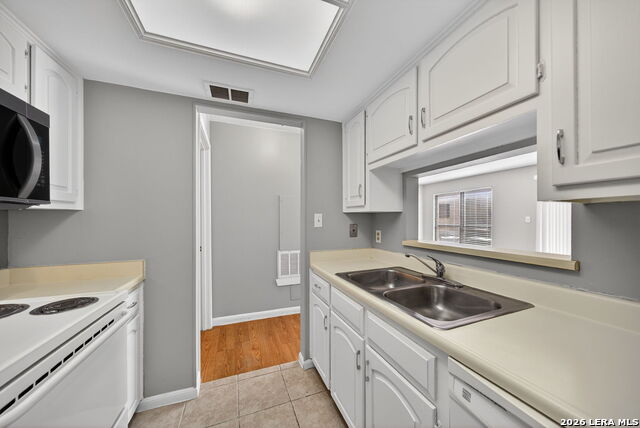 Image 14 of 33 For 11843 Braesview  2311