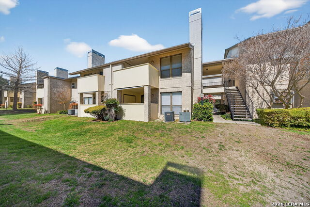 Image 31 of 33 For 11843 Braesview  2311