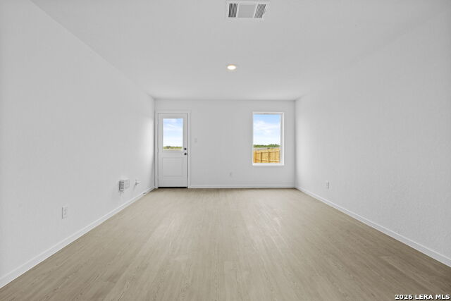 Image 13 of 20 For 12631 Kathleen St