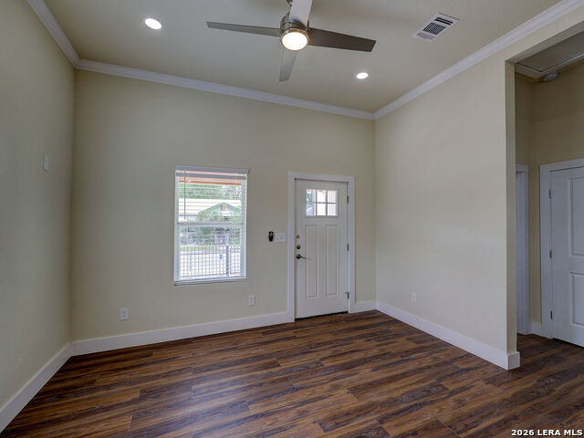 Image 16 of 42 For 1113 Burleson