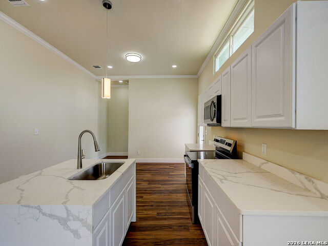 Image 17 of 42 For 1113 Burleson