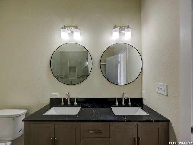 Image 31 of 42 For 1113 Burleson