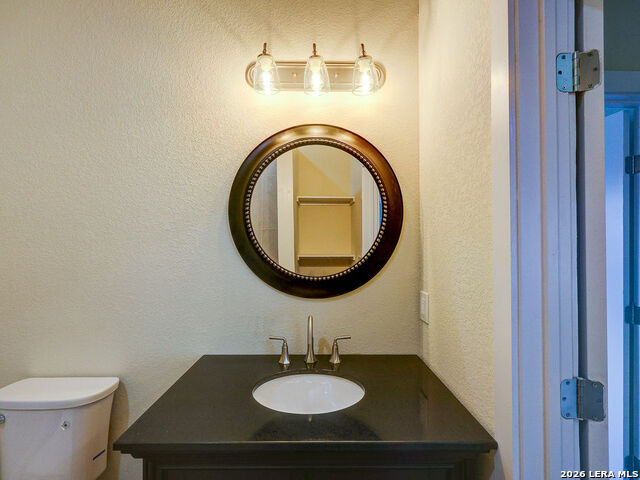 Image 39 of 42 For 1113 Burleson