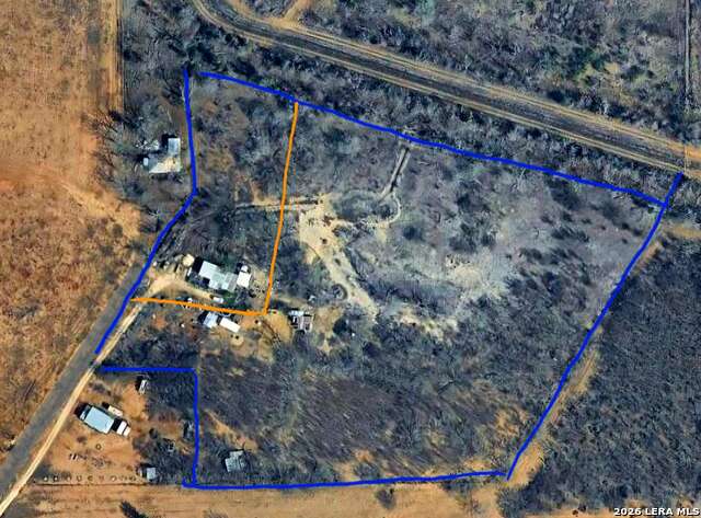 Details for 255 County Road 668, Devine, TX 78016