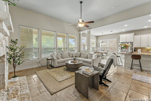 Image 15 of 39 For 18506 Golden Maize