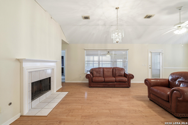 Image 2 of 21 For 7518 Sutters Mine