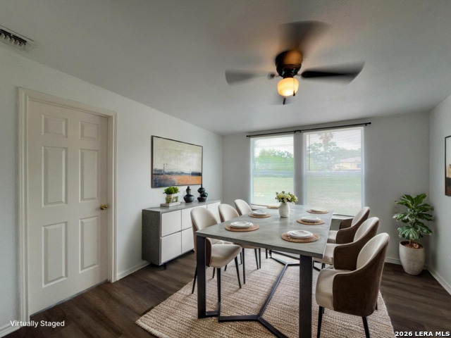 Image 3 of 39 For 1142 Villaret Blvd W