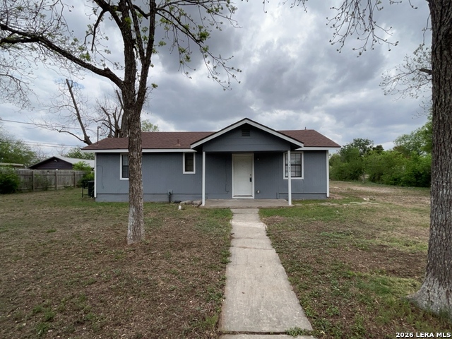 Image 33 of 39 For 1142 Villaret Blvd W