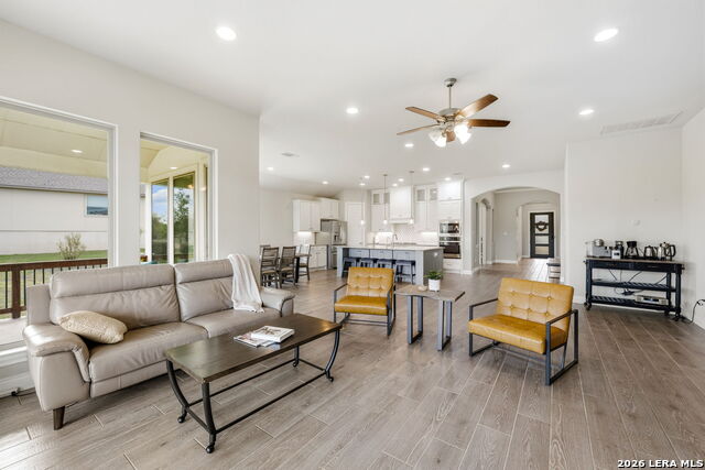 Image 12 of 43 For 1186 Diretto Dr