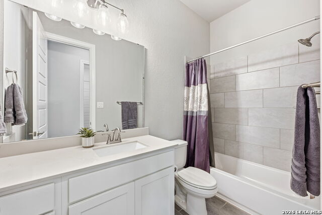 Image 21 of 43 For 1186 Diretto Dr