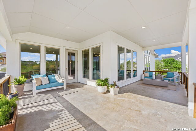 Image 26 of 43 For 1186 Diretto Dr