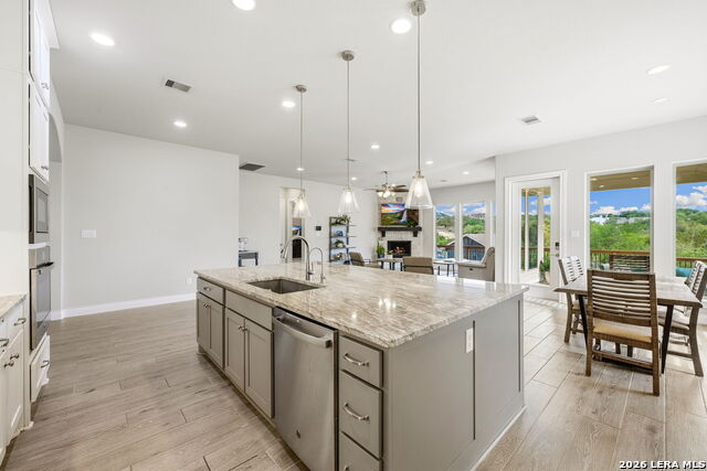 Image 6 of 43 For 1186 Diretto Dr