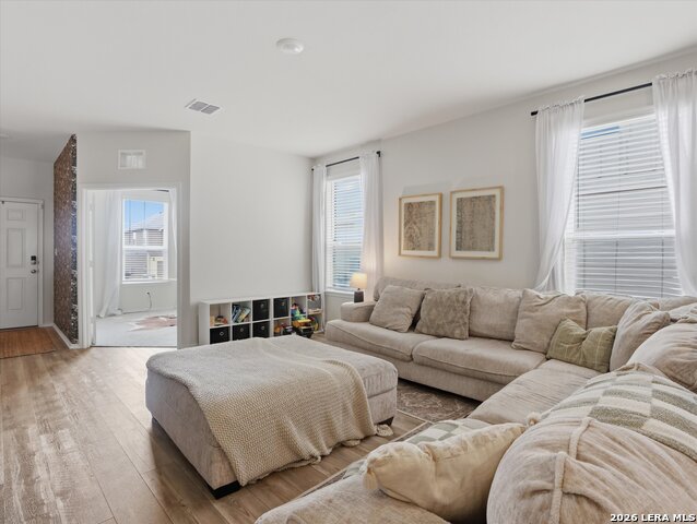 Listing photo id 3 for 198 Orange  