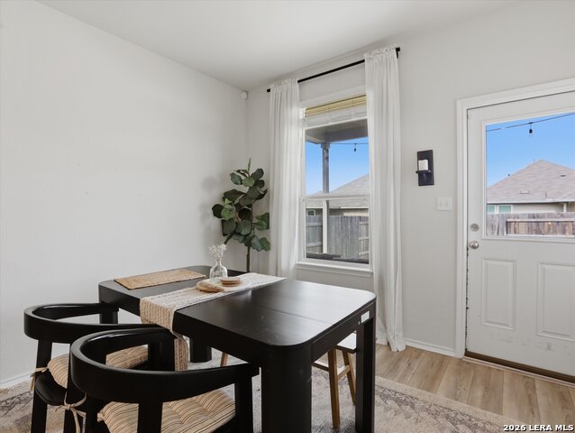 Listing photo id 6 for 198 Orange  