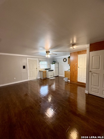 Image 7 of 15 For 810 Haggin St.