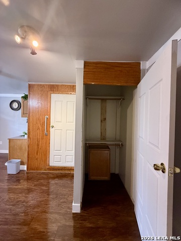 Image 8 of 15 For 810 Haggin St.