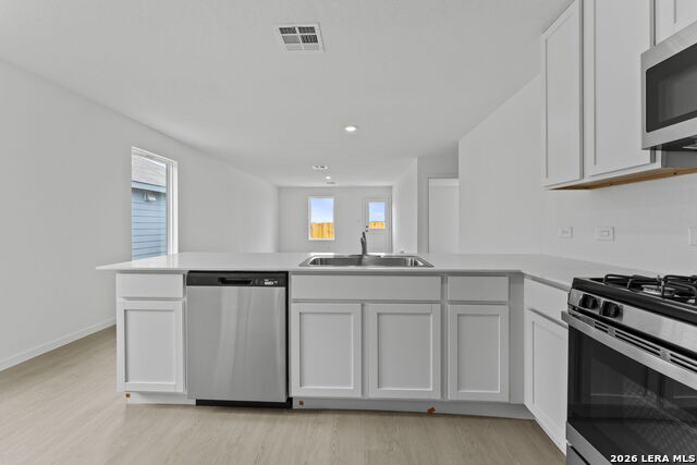 Image 12 of 23 For 12807 Kathleen St