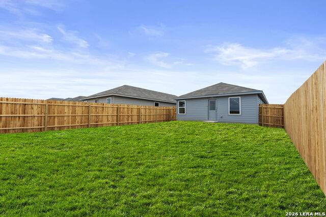 Image 22 of 23 For 12807 Kathleen St