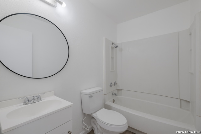 Image 13 of 17 For 6098 Glacier Sun Dr