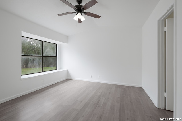 Image 9 of 17 For 6098 Glacier Sun Dr