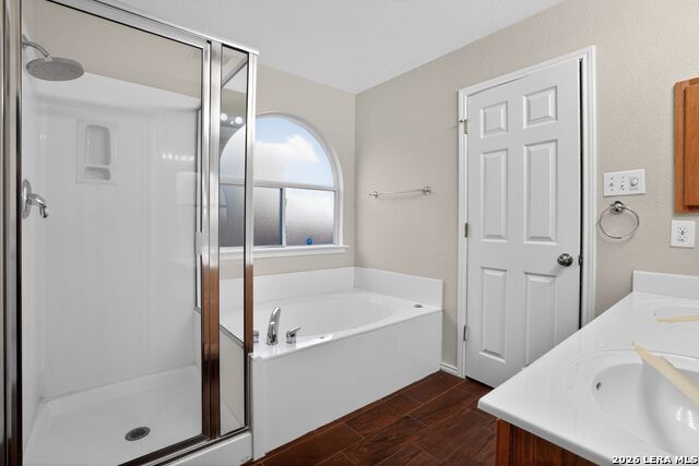 Image 27 of 33 For 8930 Wolff Vista