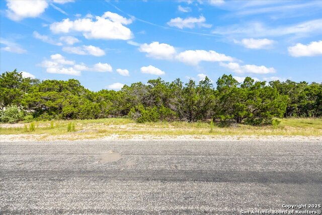 Image 33 of 35 For 1219 Silent Hollow