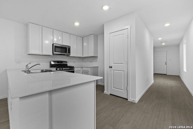 Image 10 of 20 For 12703 Kathleen St