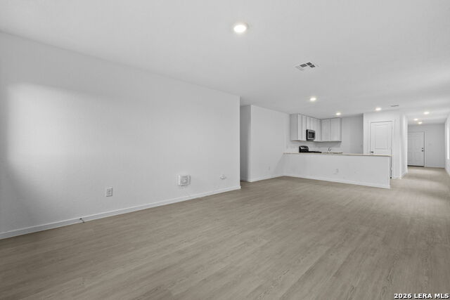 Image 14 of 20 For 12703 Kathleen St