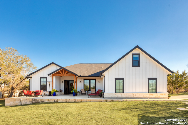 Details for 23 Waring Rd, Comfort, TX 78013