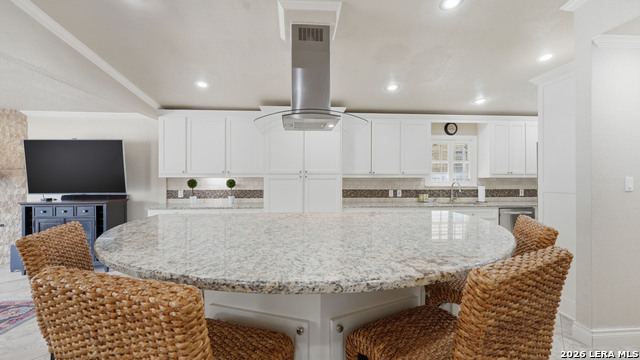 Image 12 of 50 For 156 Trelawney