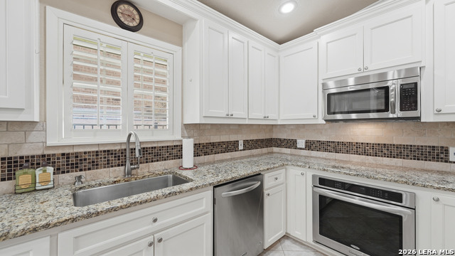 Image 5 of 50 For 156 Trelawney