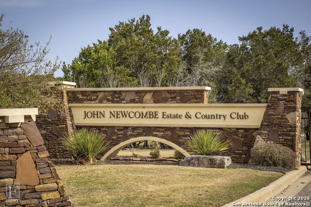 Listing photo id 38 for 929 Coolabah