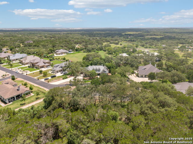 Listing photo id 56 for 929 Coolabah